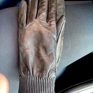 Canada goose leather gloves